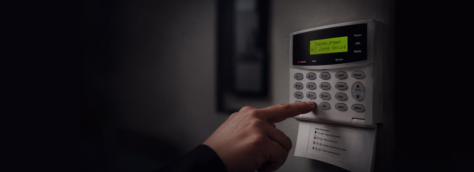 Intruder alarm keypad and control panel